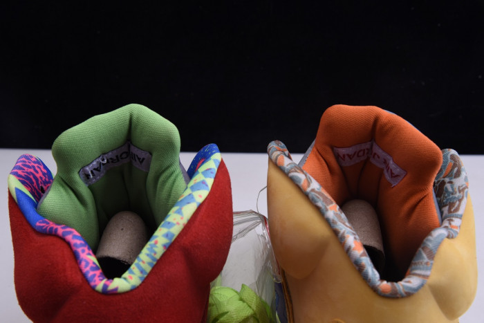 AIR JORDAN 5 SOLAR ORANGE WHAT THE CZ5725-700