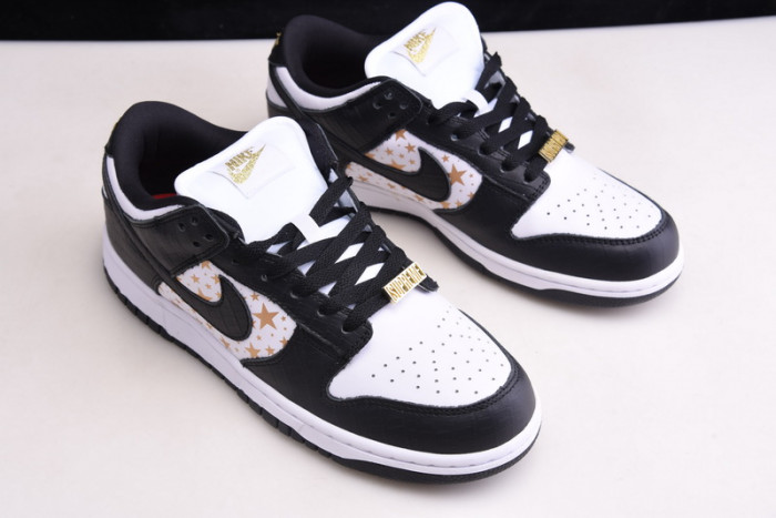 NIKE SB DUNK LOW "BLACK STARS" DH3228-102