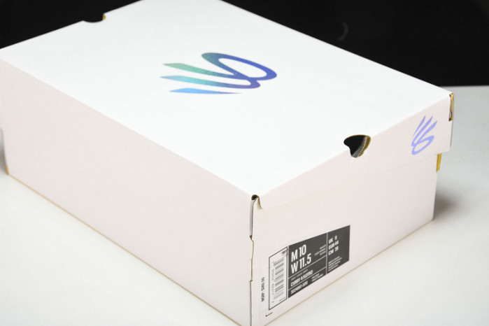 UNDER ARMOUR CURRY 4 FLOTRO VIVID LILAC 3024861-500