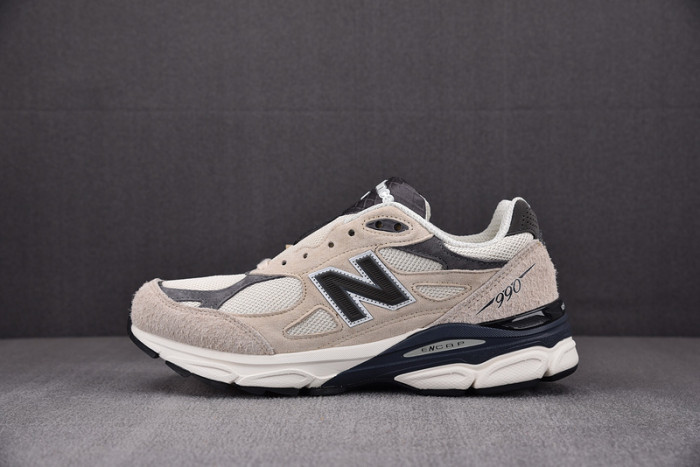 New Balance  M990AD3