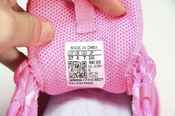 BLCG SNEAKER TRIPLE.S.