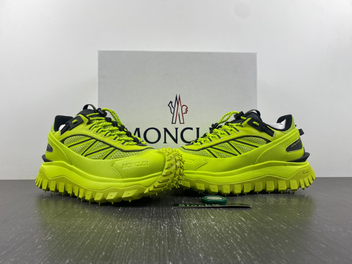 MONCLER TRAILGRIP GORE-TEX