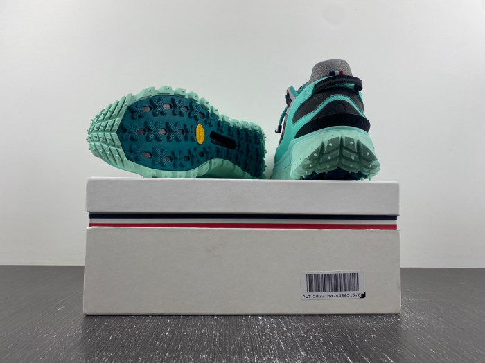 MONCLER TRAILGRIP GORE-TEX