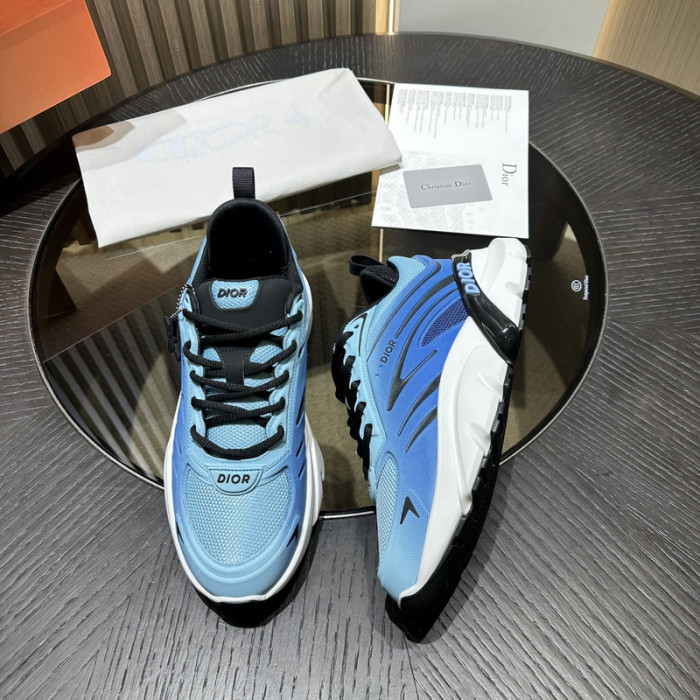 DIO* KAWS B33 SNEAKER