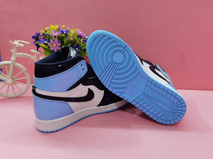 Air Jordan 1 Retro High OG “UNC Patent” CD0461-401