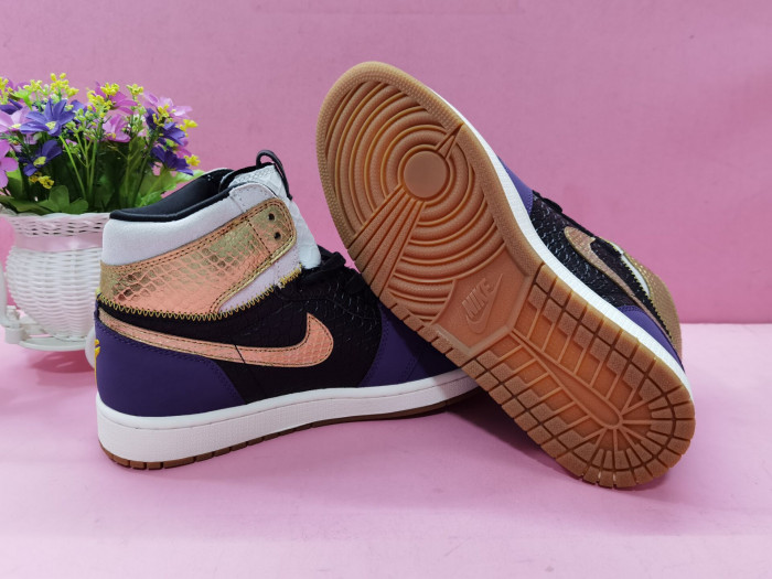 KOBE BRYANT X AIR JORDAN 1 HIGH OG BLACK-PURPLE 555088-171