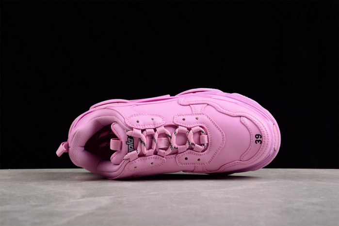 BLCG SNEAKER TRIPLE.S.