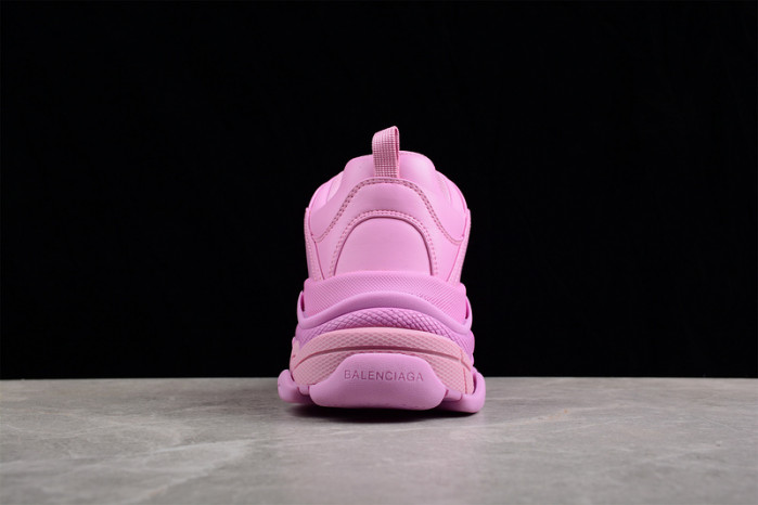 BLCG SNEAKER TRIPLE.S.