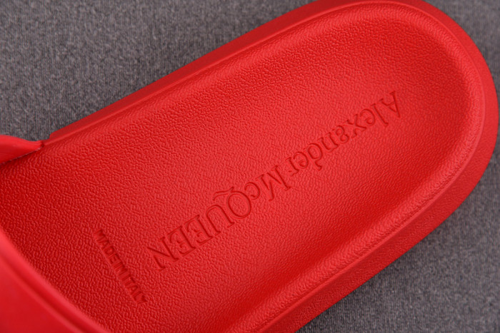 A1exa*der Mcqv*en SANDALS