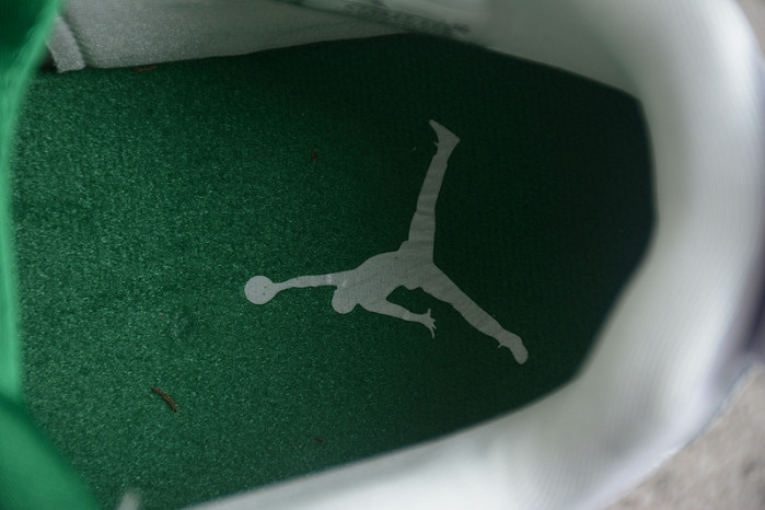 Jordan 4 Retro Metallic Green - CT8527-113