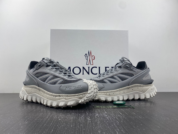 MONCLER TRAILGRIP GORE-TEX