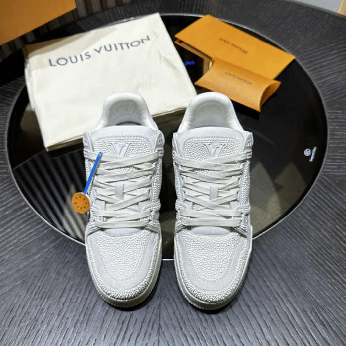 LO1_VTS SNEAKER