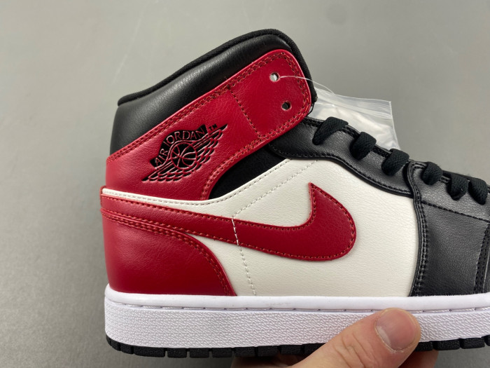 AIR JORDAN 1 MID WOMENS BLACK TOE BQ6472-160