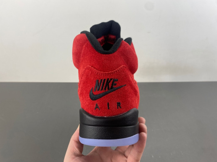 Air Jordan 5 Retro