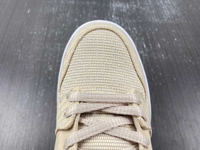 Albino & Preto x Nike SB Dunk Low FD2627-200