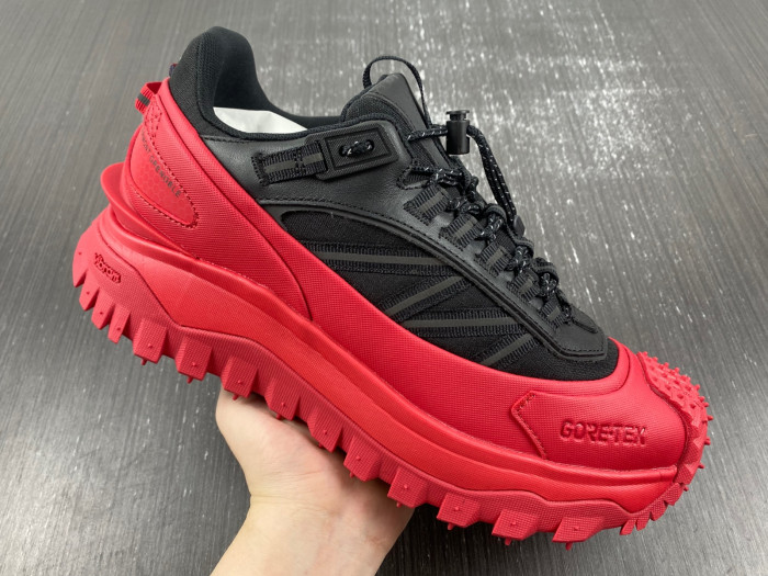 MONCLER TRAILGRIP GORE-TEX