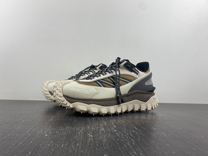 MONCLER TRAILGRIP GORE-TEX