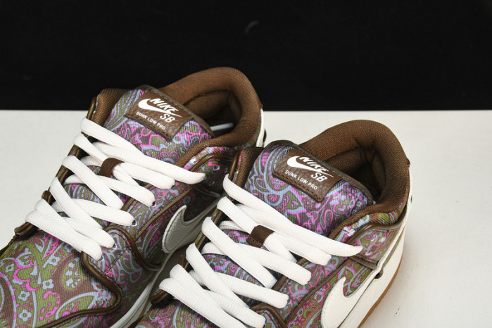 Nike Dunk Low Pro Paisley Brown - DH7534-200
