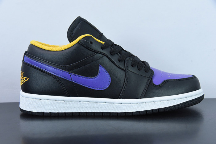 AIR JORDAN 1 LOW “TAXI” 553558-701