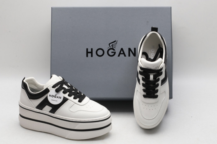 HOGAN SNEAKERS
