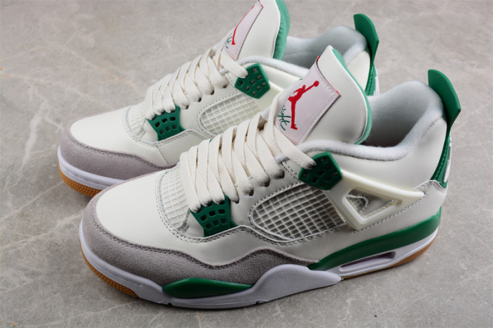 Air Jordan 4 Retro SB Pine Green - DR5415-103
