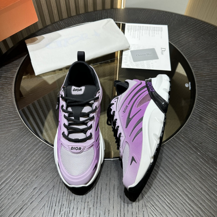 DIO* KAWS B33 SNEAKER