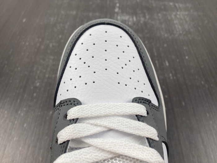 Nike Dunk Low Next Nature Smoke Grey Light Crimson  FB8038-001