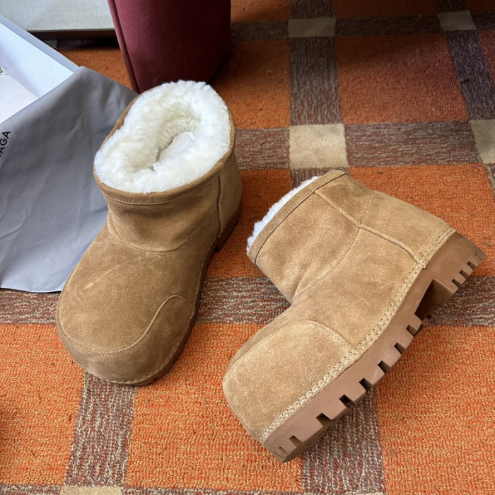 Ba1en*iaga Brown Alaska Fur Bootie