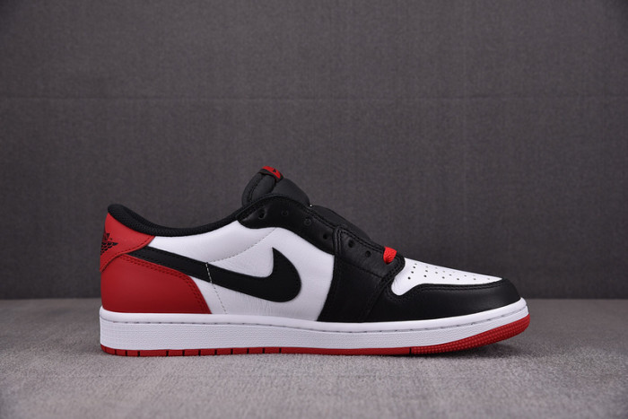 Air Jordan 1 Low OG “Black Toe” CZ0790-106