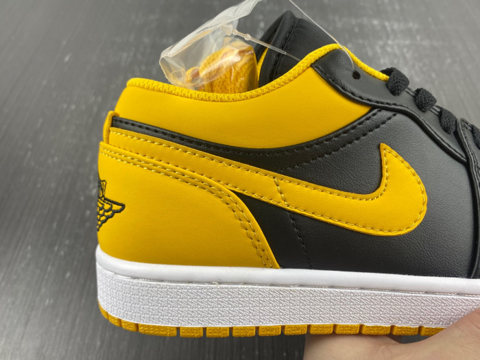 Air Jordan 1 Low “Yellow Ochre” 553558-072