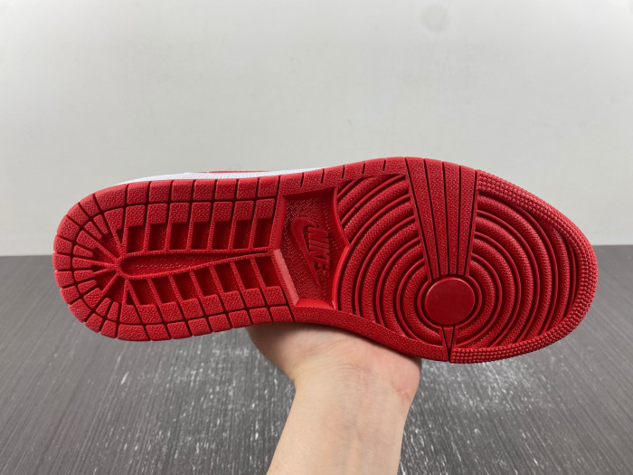 Air Jordan 1 Low OG University Red CZ0790-161