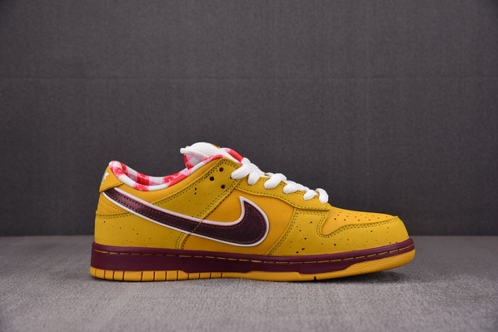 NIKE SB DUNK LOW PREMIUM Yellow Lobster 313170-137566