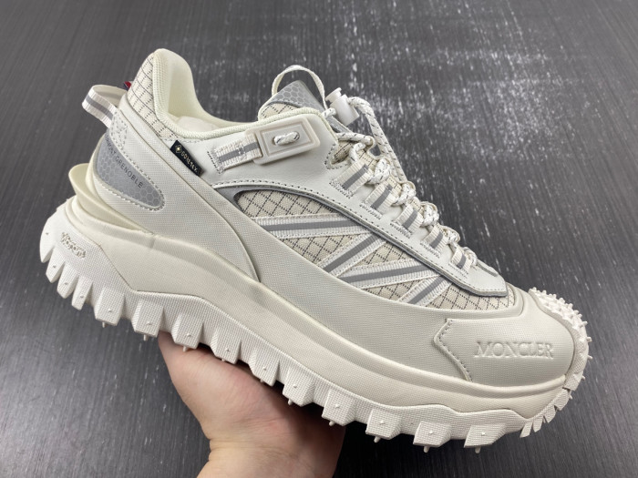 MONCLER TRAILGRIP GORE-TEX