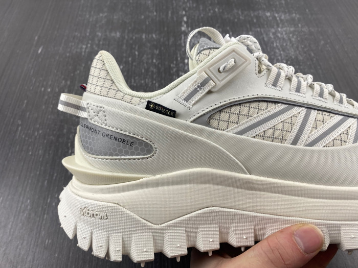 MONCLER TRAILGRIP GORE-TEX