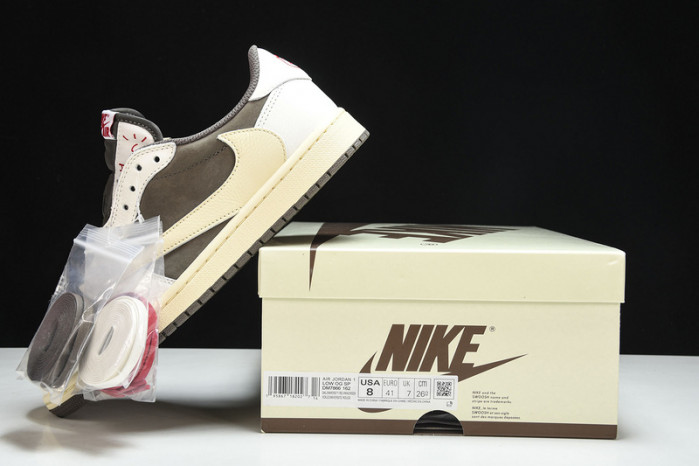 Travis Scott x Nike Air Jordan 1 Low DM7866-162