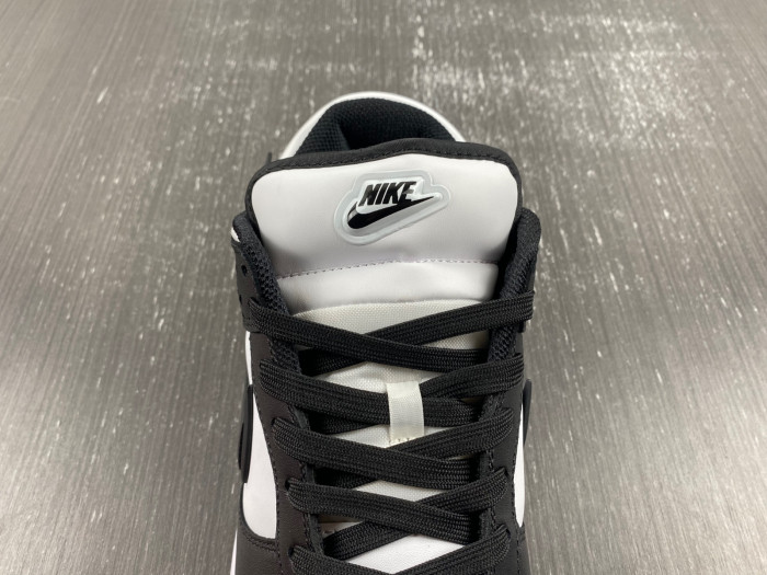 Nike Dunk Low Twist "Panda" DZ2794-001