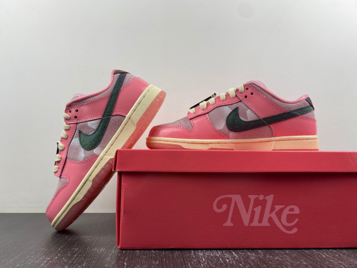 Nike Dunk Low WMNS Barbie FN8927-621