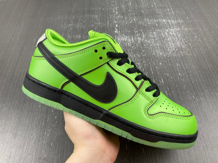 The Powerpuff Girls x Nike SB Dunk Low “Buttercup” FZ8319-300