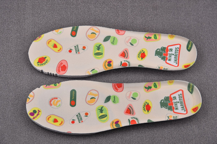 Jarritos x Nike SB Dunk Low Phantom FD0860-001