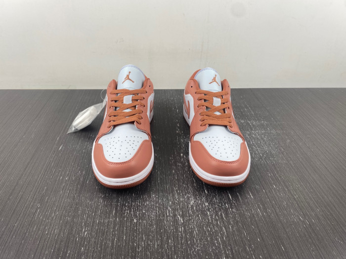 Air Jordan 1 Low Sky J Orange - DC0774-080