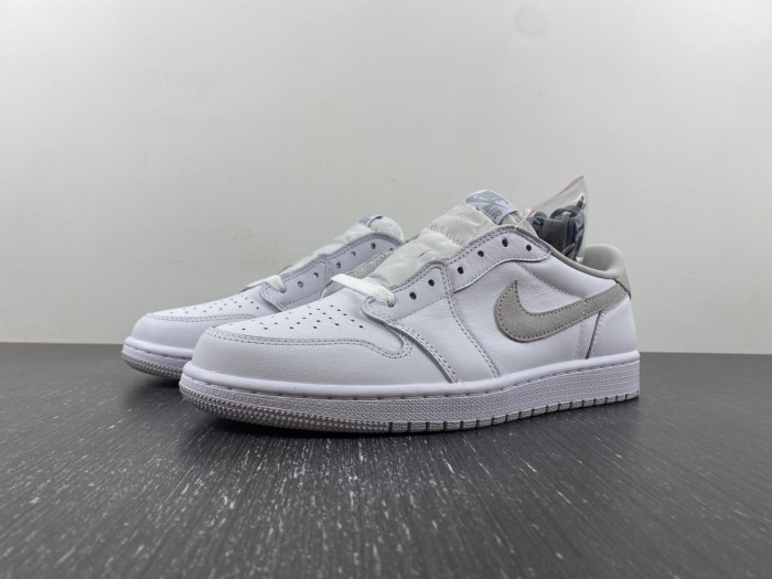 Air Jordan 1 Retro Low OG 