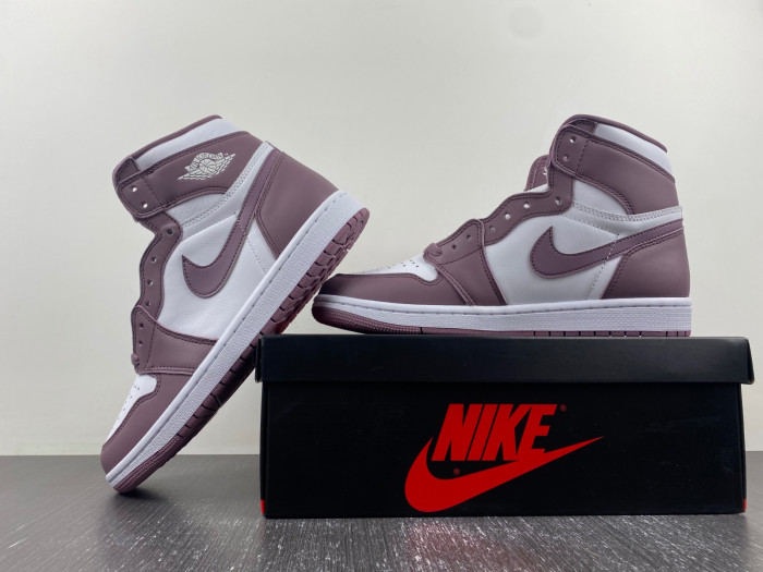 Air Jordan 1 High OG “Mauve” DZ5485-105