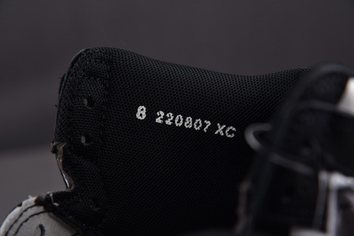 Air Jordan 1 High 85 Black White BQ4422-001