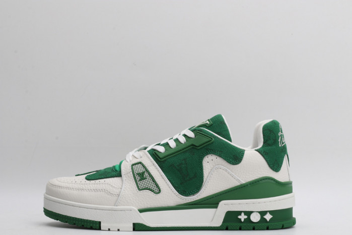 NIKE AIR MAX LOW-TOP SNEAKERS HJ3487-001