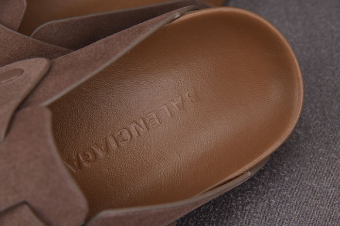 Ba1en*iaga x Birkenstock