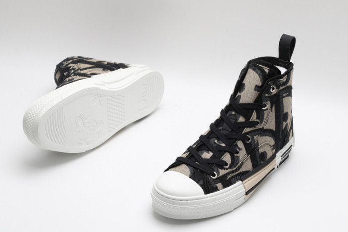 DIO* B23 OBLIQUE HIGH-TOP SNEAKER