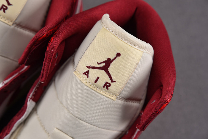 Air Jordan 1 Mid SE Tiki Leaf Team Red DZ2820-601