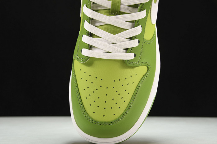 Nike Dunk Low Chlorophyll - DJ6188-300