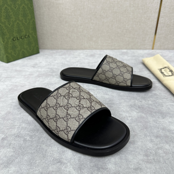 Gvc*1 MEN SLIDE SANDAL