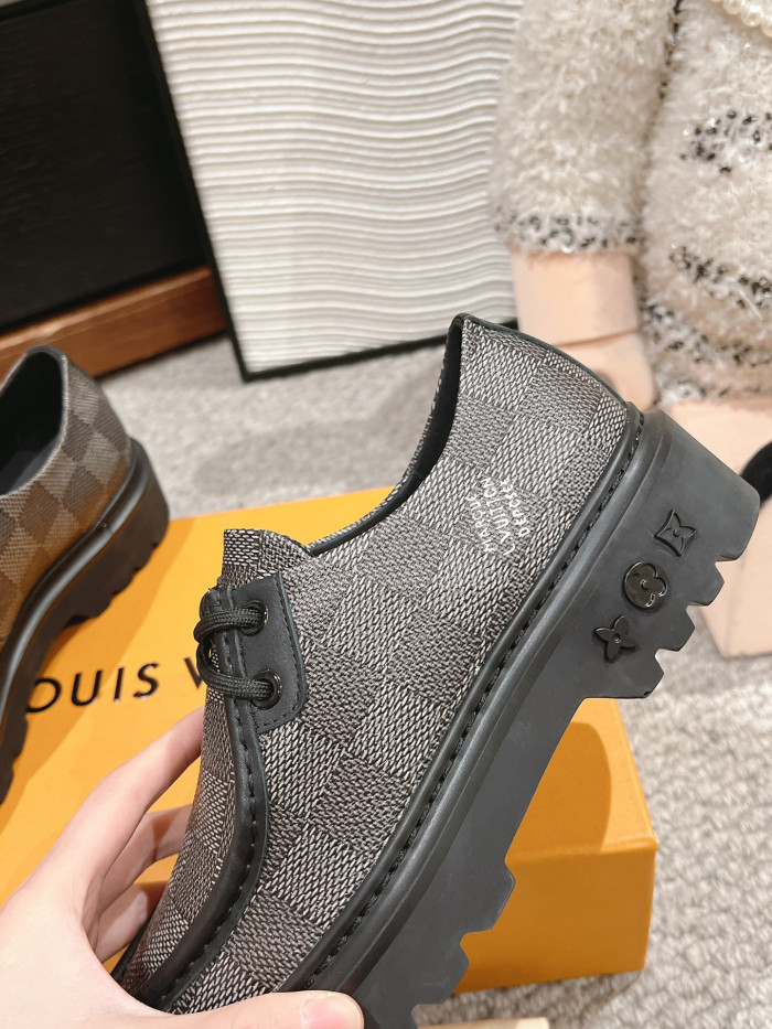 LO1_VTS COUPLE LOAFER